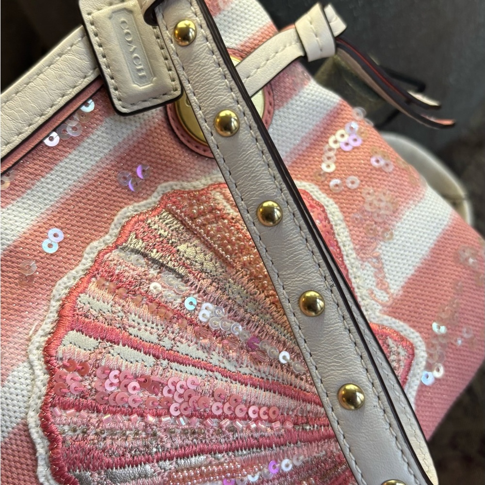 Authentic Coach 1941 Seashell Sequins Canvas/Leat… - image 4